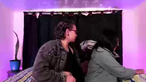 Snapshot of crazy_cakes_ chatting on 03/13/26, 04:24 Lexie Rose online show from 03/13/26, 04:24