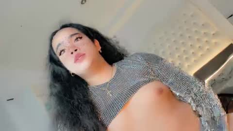 Hot Ayisha online show from 01/16/25, 01:14