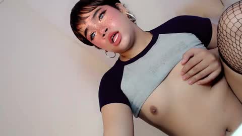 Hot Ayisha online show from 03/09/25, 05:28