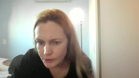 Snapshot of crazyanny chatting on 07/03/26, 10:54 Anny online show from 07/03/26, 10:54