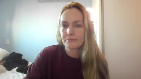 Snapshot of crazyanny chatting on 07/10/26, 10:51 Anny online show from 07/10/26, 10:51