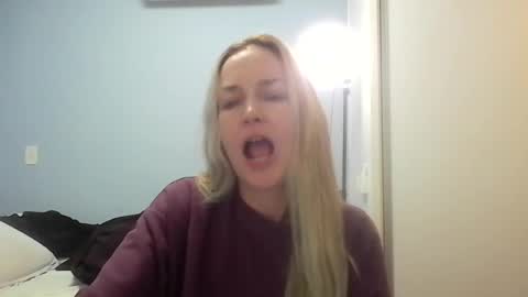 Snapshot of crazyanny chatting on 07/13/26, 12:30 Anny online show from 07/13/26, 12:30