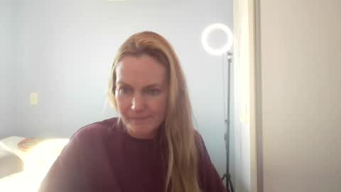 Snapshot of crazyanny chatting on 07/28/26, 05:23 Anny online show from 07/28/26, 05:23