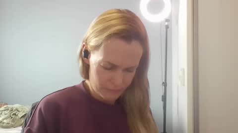 Snapshot of crazyanny chatting on 07/30/26, 12:15 Anny online show from 07/30/26, 12:15