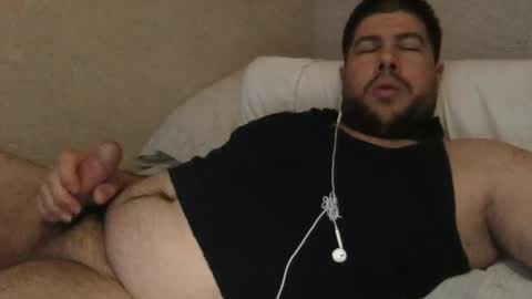 Snapshot of crazybigdick710 chatting on 04/18/26, 06:17 crazybigdick710 online show from 04/18/26, 06:17