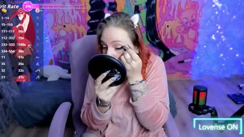 Snapshot of crazybubblegum chatting on 11/02/25, 02:47 Sam online show from 11/02/25, 02:47