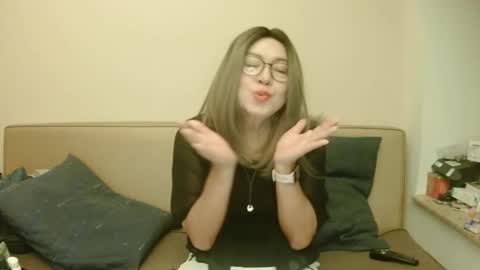 Snapshot of crazychika chatting on 10/03/25, 06:05 Kelly online show from 10/03/25, 06:05