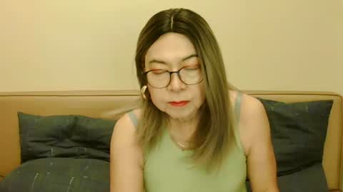 Snapshot of crazychika chatting on 10/30/25, 04:30 Kelly online show from 10/30/25, 04:30