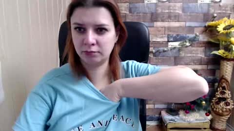 crazyfox_ online show from 12/30/24, 10:32