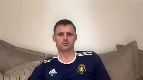 Snapshot of crazynicky chatting on 03/04/25, 04:41 Nicky online show from 03/04/25, 04:41