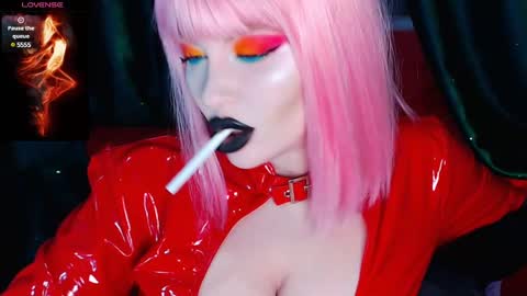 Roxy online show from 12/20/24, 12:16