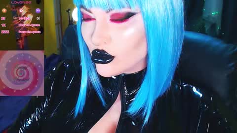 Roxy online show from 11/04/25, 02:38