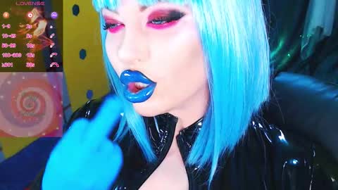 Roxy online show from 11/28/25, 02:42