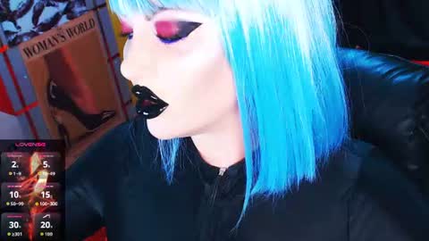 Roxy online show from 06/13/26, 02:59