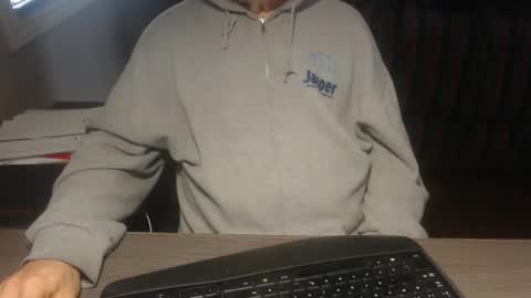 Creamormilk online show from 10/08/25, 02:25