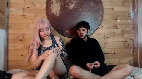 Snapshot of creampie_couple1 chatting on 02/24/25, 11:43 CAMILA Y SEBASTIAN online show from 02/24/25, 11:43