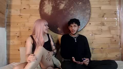 Snapshot of creampie_couple1 chatting on 03/01/25, 12:12 CAMILA Y SEBASTIAN online show from 03/01/25, 12:12