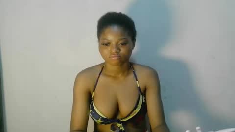 Snapshot of creamy_babyx chatting on 05/07/26, 08:36 Creamy babyx online show from 05/07/26, 08:36