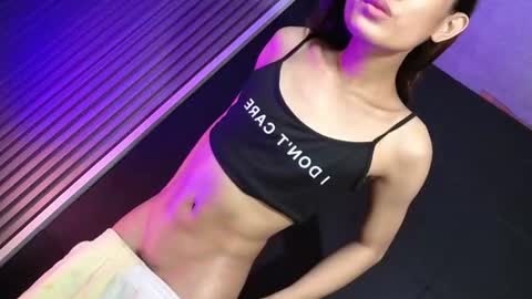 Snapshot of creamy_delilah chatting on 07/22/26, 11:13 Delilah online show from 07/22/26, 11:13