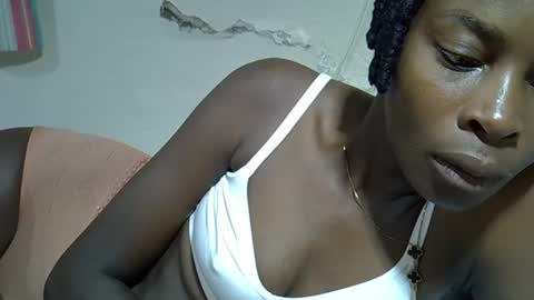 creamy_pussie online show from 04/09/26, 06:41