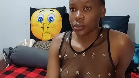 Snapshot of creamyhub chatting on 12/15/25, 09:13 creamyhub online show from 12/15/25, 09:13