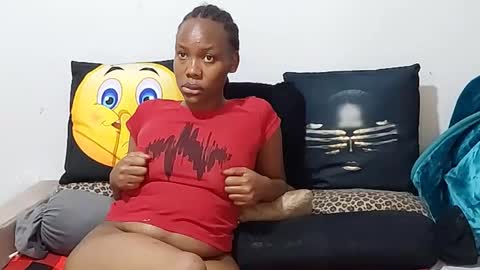 Snapshot of creamyhub chatting on 12/16/25, 06:07 creamyhub online show from 12/16/25, 06:07