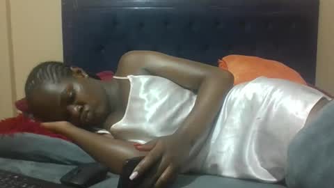 verah online show from 12/13/25, 08:04