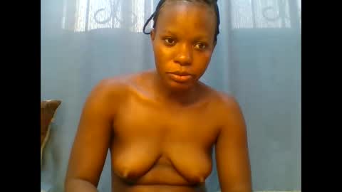 Snapshot of creamypussy15 chatting on 03/02/26, 01:07 MARY online show from 03/02/26, 01:07