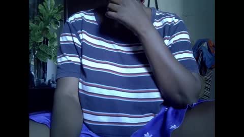 Snapshot of creamypussyxx chatting on 11/17/25, 08:20 creamypussyxx online show from 11/17/25, 08:20