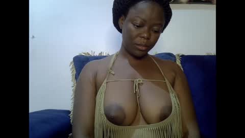 Snapshot of creamypussyxx chatting on 04/19/26, 07:51 creamypussyxx online show from 04/19/26, 07:51
