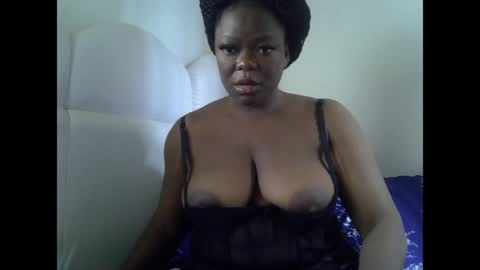 Snapshot of creamypussyxx chatting on 05/02/26, 09:47 creamypussyxx online show from 05/02/26, 09:47