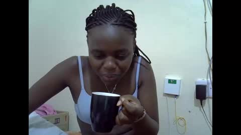 creamyypussyy online show from 11/19/25, 11:54