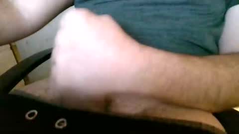 Snapshot of creator8871 chatting on 03/11/26, 01:17 creator8871 online show from 03/11/26, 01:17