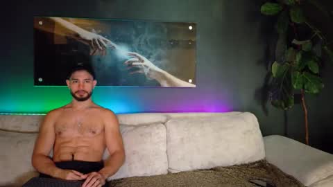 CRHISTIAN online show from 04/28/26, 04:23