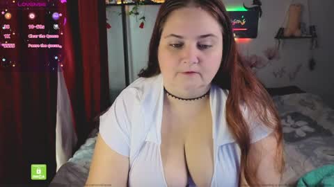 Snapshot of crim0nrose chatting on 04/09/26, 06:19 Crimson Rose online show from 04/09/26, 06:19