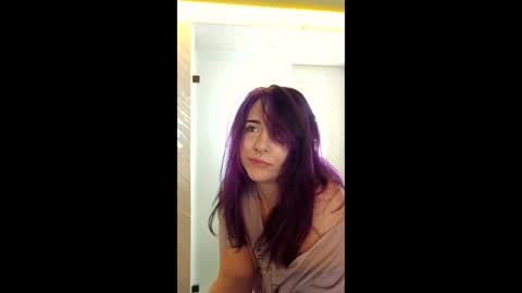 Crimson Kitten online show from 05/11/26, 05:32