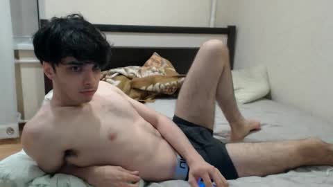 Snapshot of cris_peace chatting on 11/06/25, 01:50 JOIN IN A FAN CLUB AND YOU WILL HAVE 90 OF MY PHOTOVIDEO FREE FANSLY - online show from 11/06/25, 01:50