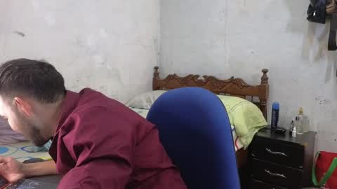 Snapshot of cris_simons chatting on 12/28/24, 11:05 cris_simons online show from 12/28/24, 11:05