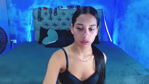 Snapshot of crisandmery chatting on 09/10/25, 04:12 CRISANDMERY online show from 09/10/25, 04:12