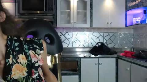 Cristina Onazis online show from 05/13/26, 05:43