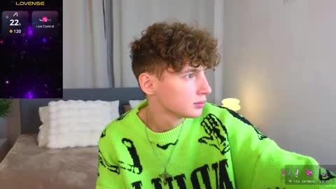 Chris online show from 10/22/25, 03:12