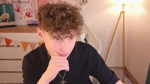 Chris online show from 10/29/25, 03:47