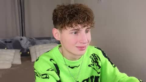 Chris online show from 11/01/25, 02:52