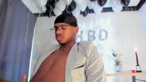 criss_zuri online show from 04/25/26, 02:25