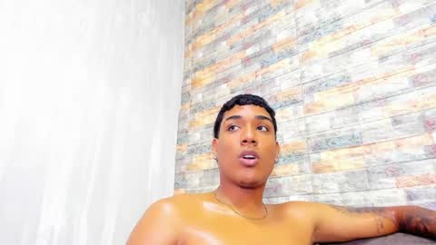 crissavage online show from 05/22/26, 01:06