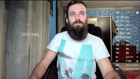 Snapshot of crissstud chatting on 01/27/25, 12:54 Criss online show from 01/27/25, 12:54