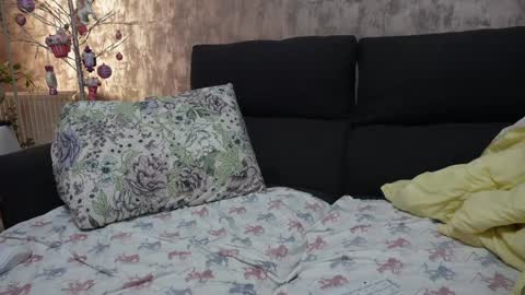 crissy_love online show from 12/20/24, 07:33