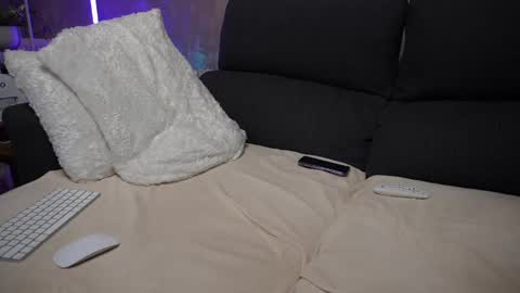 crissy_love online show from 02/11/25, 05:05