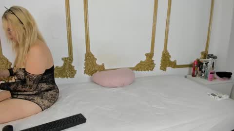 Cristal  online show from 03/12/25, 08:41