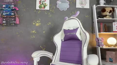 CristalIndependent model online show from 04/16/26, 04:46